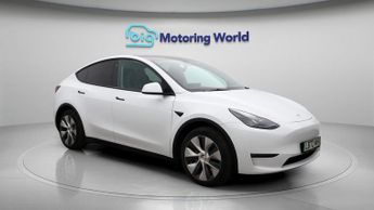Tesla Model Y LONG RANGE AWD