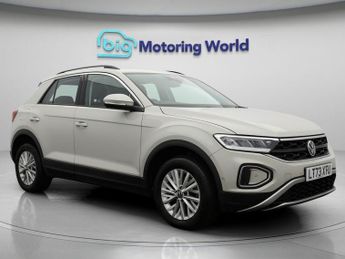 Volkswagen T-Roc LIFE TSI