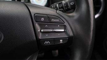 Hyundai KONA PREMIUM