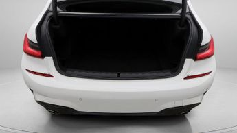 BMW 3 Series 320I M SPORT