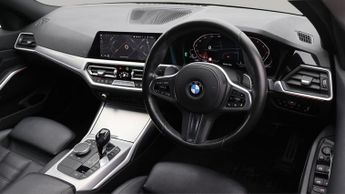 BMW 3 Series 320I M SPORT