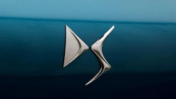 DS AUTOMOBILES DS 3 CROSSBACK E-TENSE BASTILLE