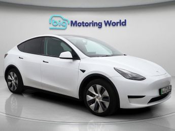 Tesla Model Y BASE