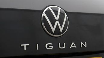 Volkswagen Tiguan R-LINE TSI DSG