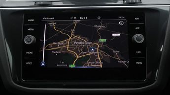 Volkswagen Tiguan R-LINE TSI DSG