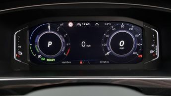 Volkswagen Tiguan R-LINE TSI DSG