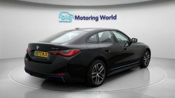 BMW i4 EDRIVE40 SPORT