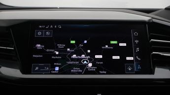 Audi Q4 e-tron S LINE