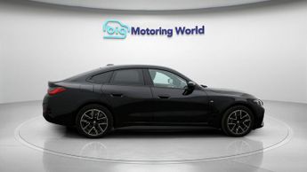 BMW i4 EDRIVE40 M SPORT