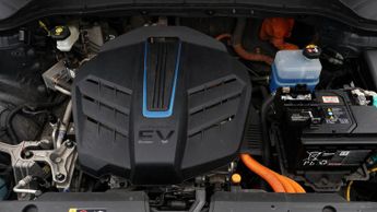 Hyundai KONA ULTIMATE