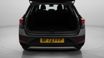 Volkswagen T-Roc LIFE TSI DSG