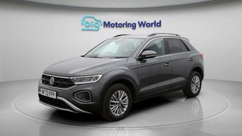 Volkswagen T-Roc LIFE TSI DSG