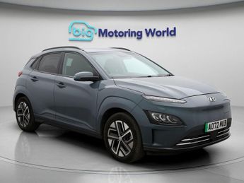 Hyundai KONA PREMIUM
