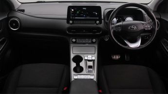 Hyundai KONA PREMIUM