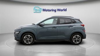 Hyundai KONA PREMIUM