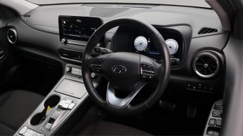 Hyundai KONA PREMIUM