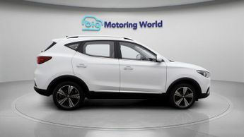 MG MG ZS EXCLUSIVE