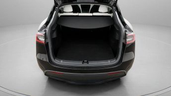 Tesla Model Y BASE