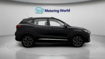 MG MG ZS EXCLUSIVE T-GDI