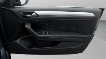 Volkswagen T-Roc STYLE TSI DSG