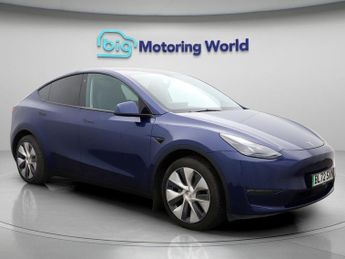 Tesla Model Y LONG RANGE AWD