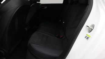 Audi A4 TFSI S LINE BLACK EDITION