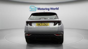 Hyundai TUCSON T-GDI SE CONNECT DCT