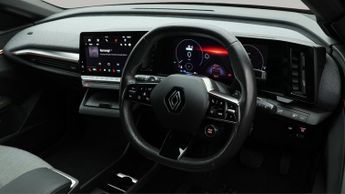 Renault Megane E-Tech TECHNOPLUS