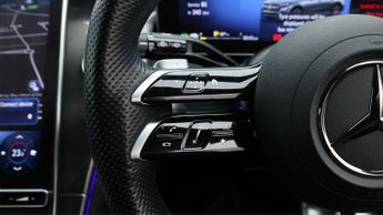 Mercedes-Benz GLC GLC 300 E 4MATIC AMG LINE