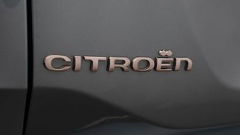 Citroen e-C4 SHINE PLUS