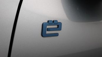 Citroen e-C4 SHINE PLUS