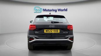 Audi Q2 TFSI S LINE