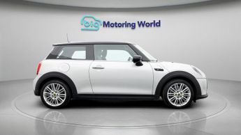 MINI Electric Hatch COOPER S LEVEL 2