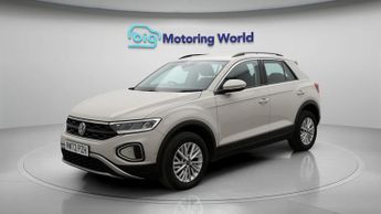 Volkswagen T-Roc LIFE TSI DSG