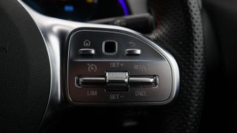 Mercedes-Benz EQB EQB 350 4MATIC AMG LINE