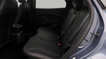 Ford Mustang Mach-E BASE