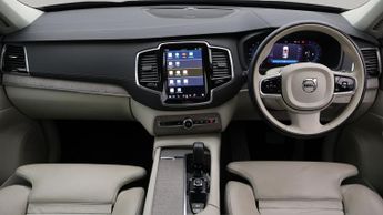 Volvo XC90 B5 PLUS AWD