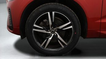 Volvo XC60 RECHARGE T6 R-DESIGN AWD