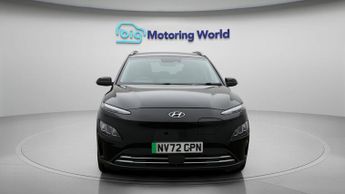 Hyundai KONA PREMIUM