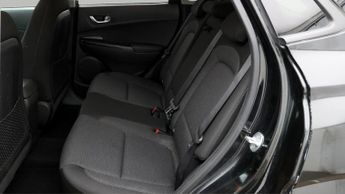 Hyundai KONA PREMIUM