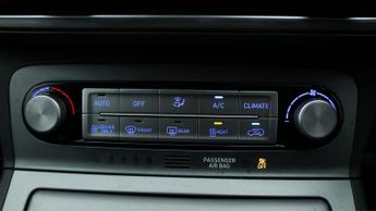 Hyundai KONA PREMIUM