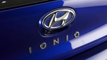 Hyundai IONIQ PREMIUM