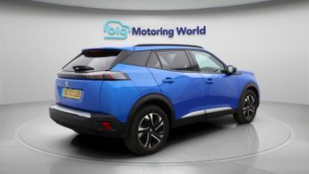 Peugeot E-2008 ALLURE PREMIUM PLUS