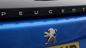 Peugeot E-2008 ALLURE PREMIUM PLUS