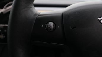 Tesla Model 3 MODEL 3