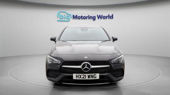 Mercedes-Benz CLA CLA 200 AMG LINE