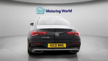 Mercedes-Benz CLA CLA 200 AMG LINE