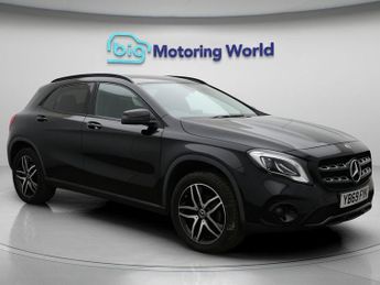 Mercedes GLA GLA 180 URBAN EDITION