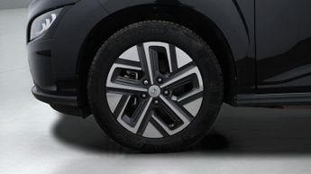 Hyundai KONA PREMIUM