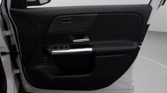 Mercedes-Benz GLA GLA 200 SPORT